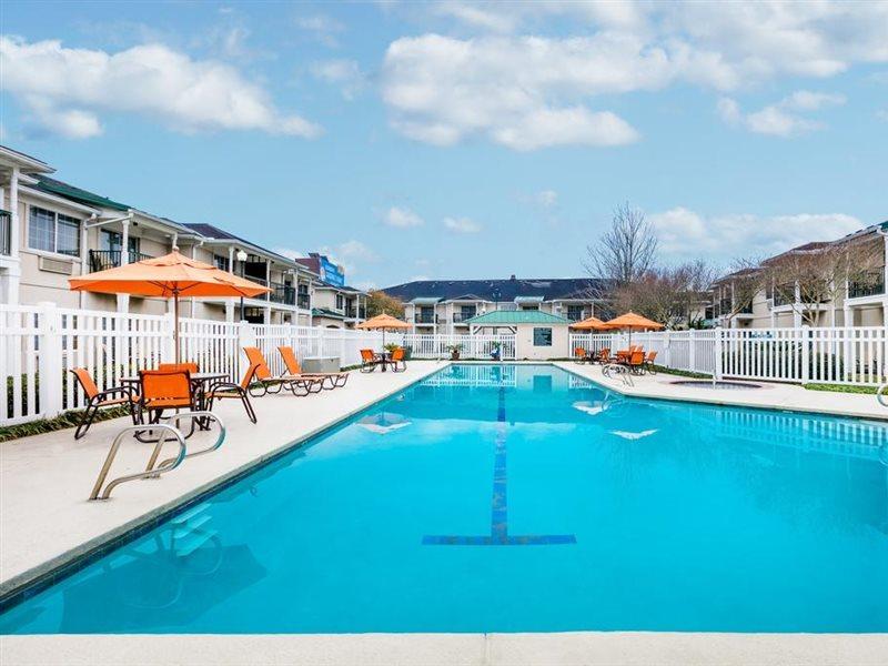 Richmond Inn And Suites Baton Rouge College Drive Esterno foto