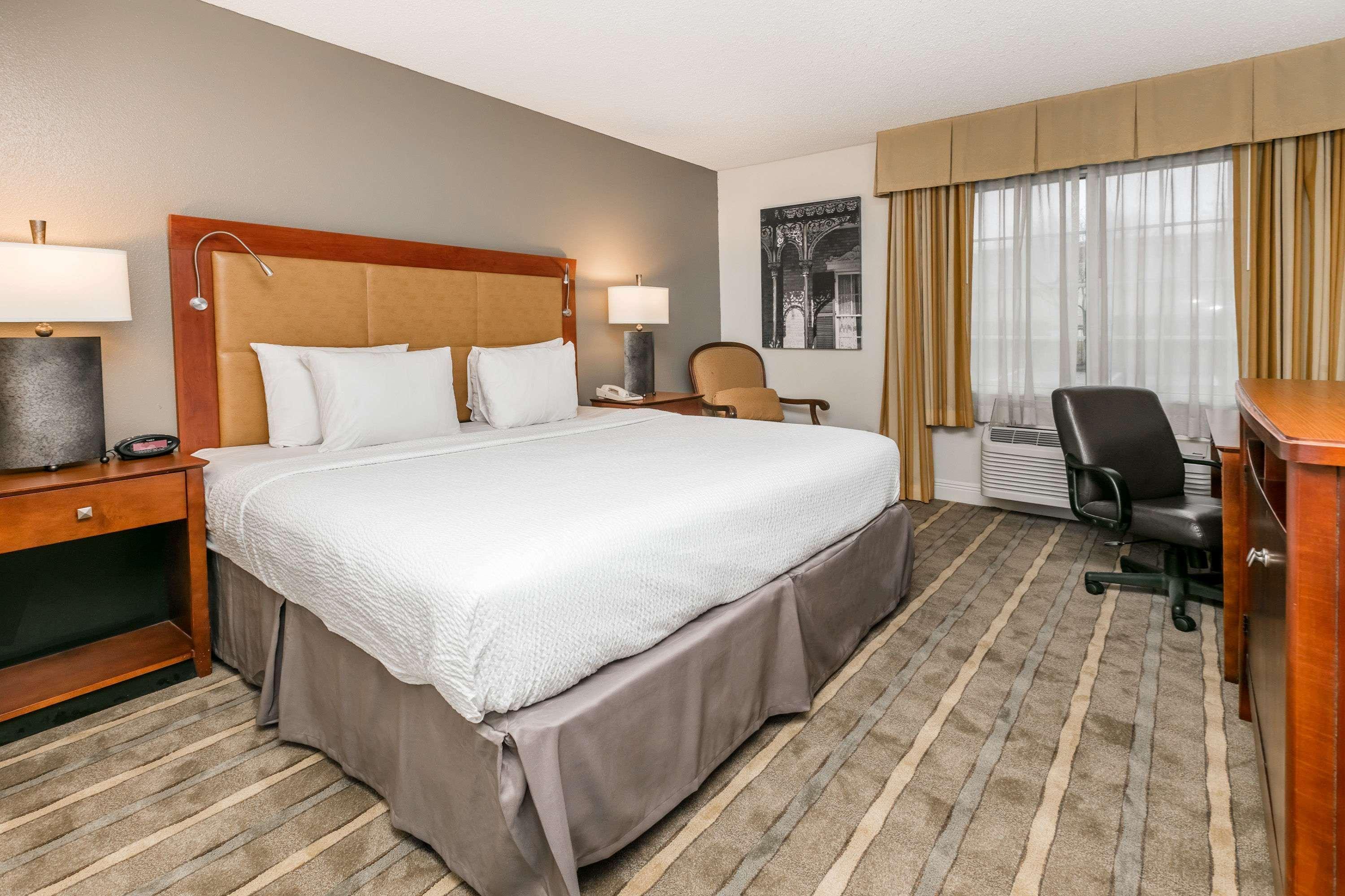 Richmond Inn And Suites Baton Rouge College Drive Esterno foto